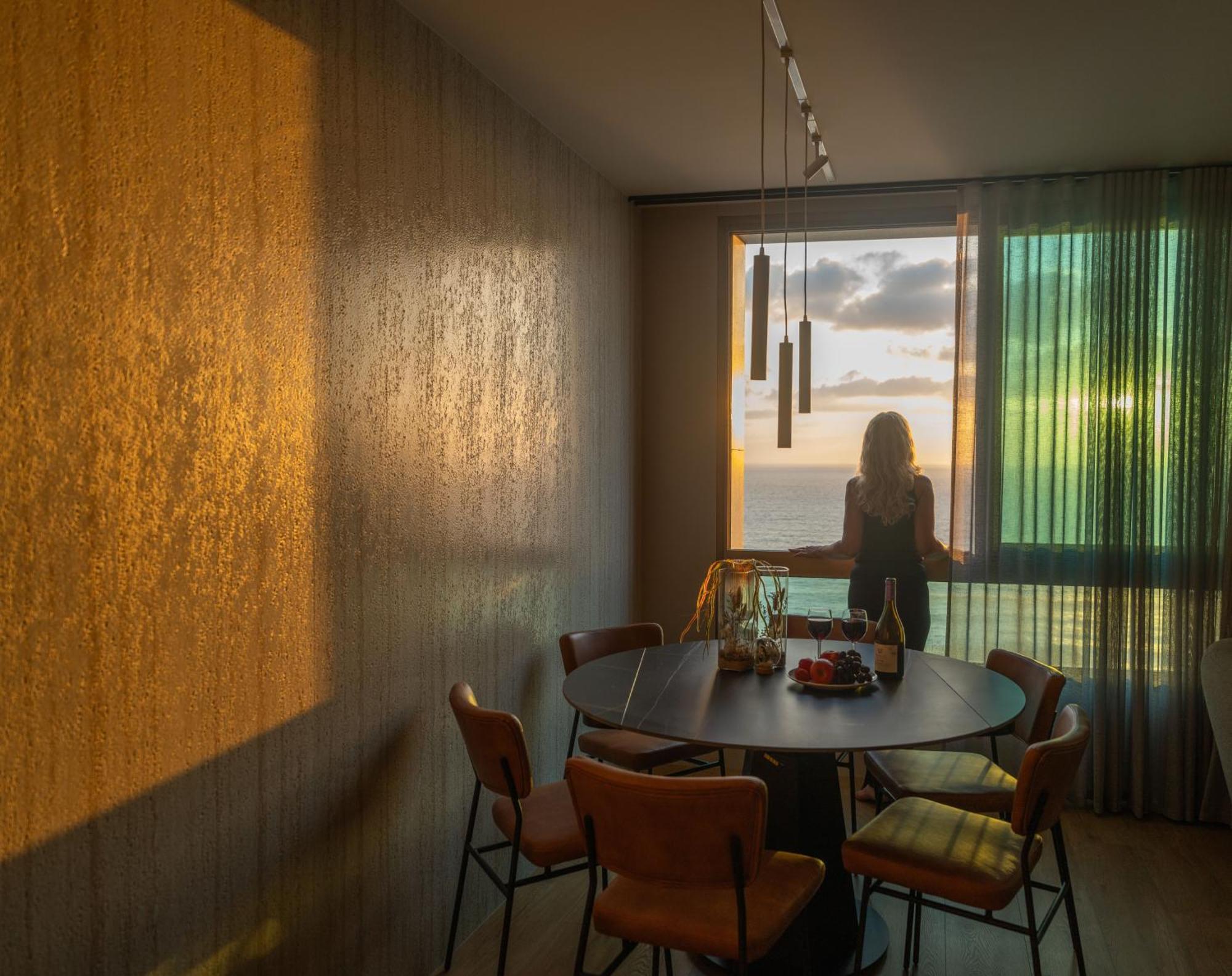 נתניה Panoramic Sea View Luxury Suite מראה חיצוני תמונה